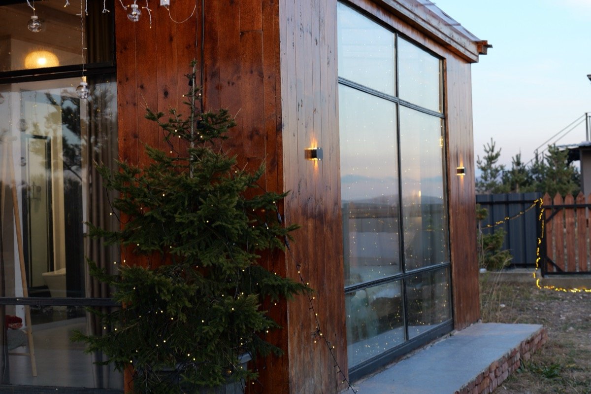 Skyview Wellness Cabin bedroom view